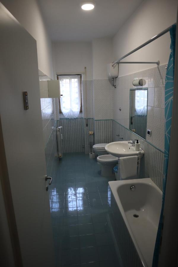 Lavinia House Apartment Lido di Ostia Bagian luar foto