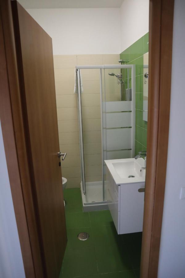 Lavinia House Apartment Lido di Ostia Bagian luar foto